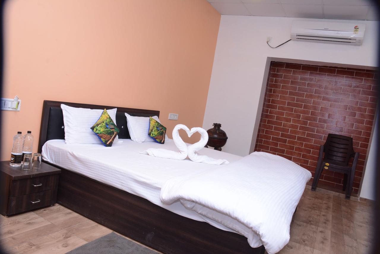 Wild Wadi Cottages Malanka Ruang foto